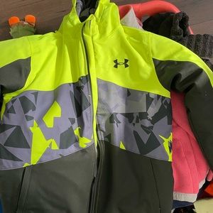 Youth large under armor heavy coat
